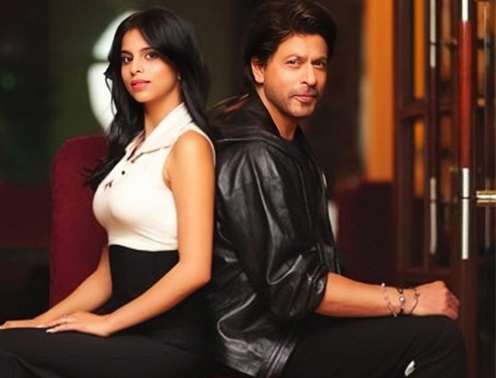 OMG! Are Suhana Khan &amp; SRK Doing A Film Together?