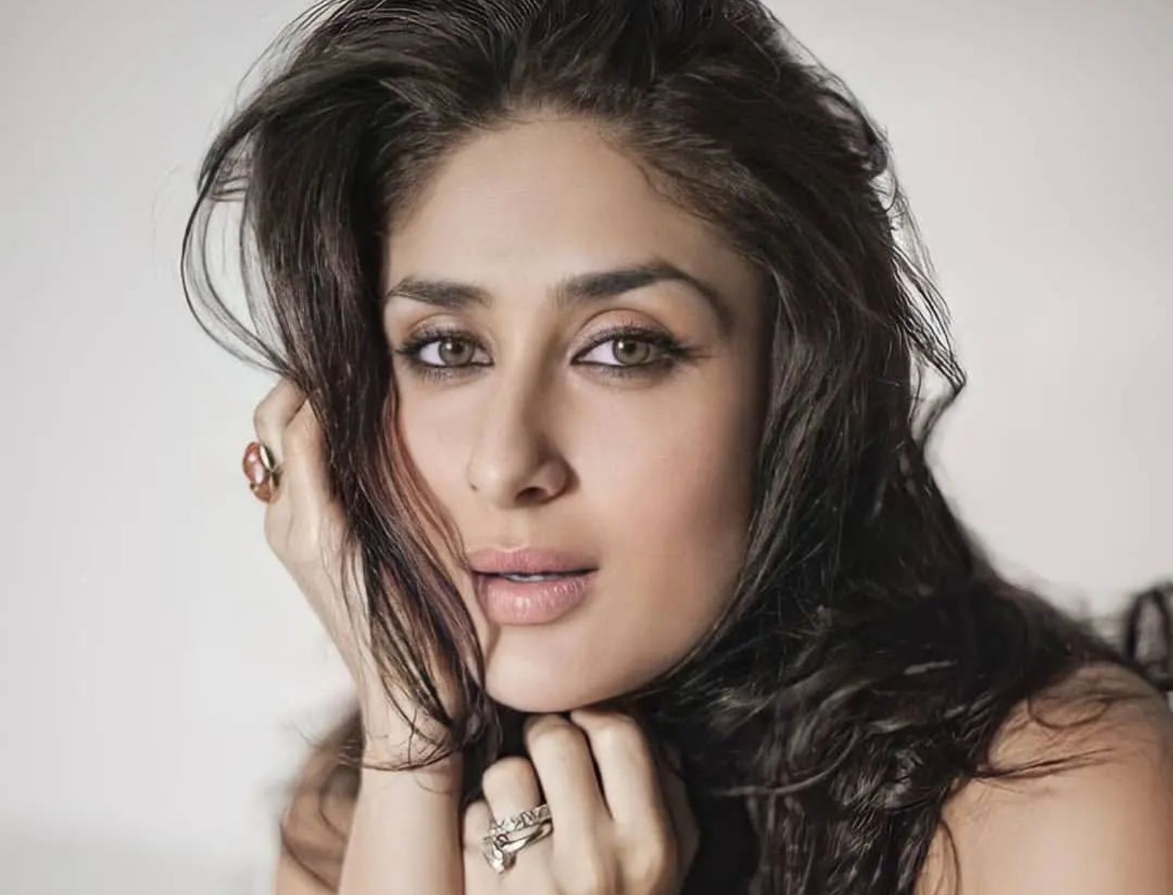 Pin by Sharath Chandra on kareena | Kareena kapoor, Kareena kapoor khan,  Khan