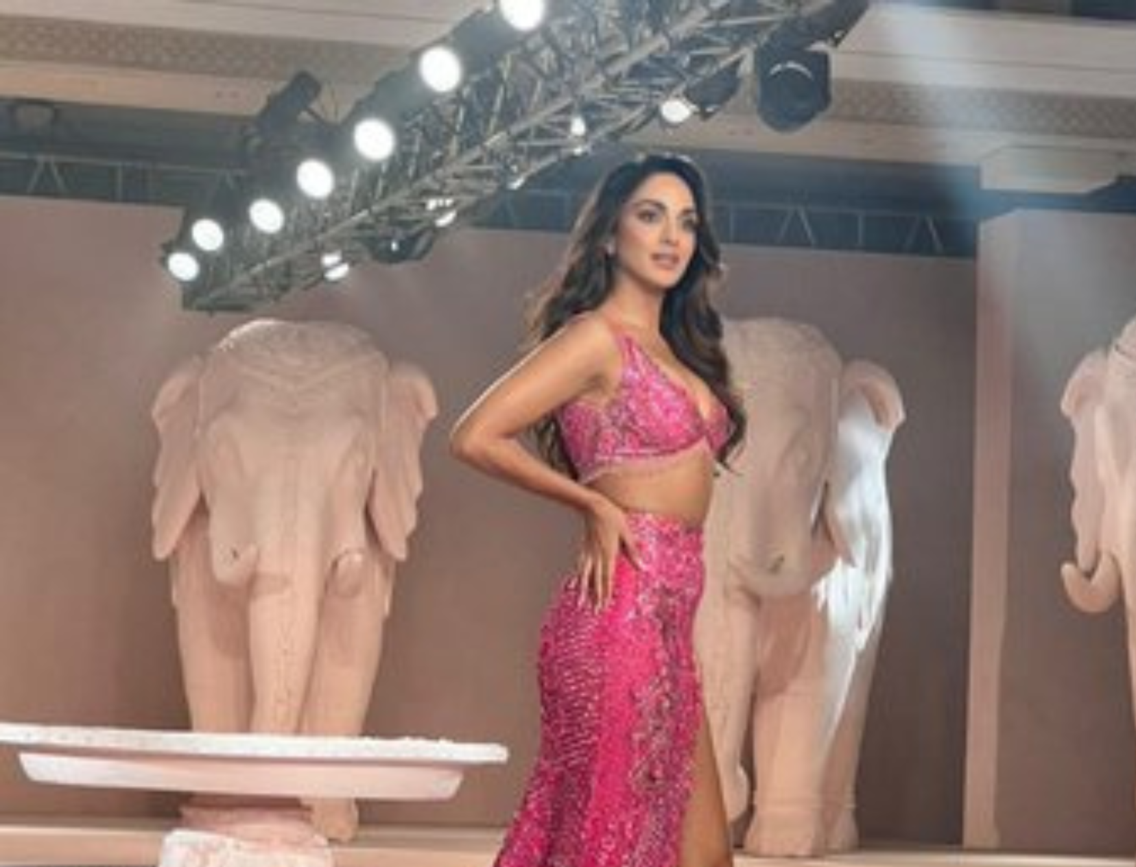 Someone Very Special Cheered For Kiara Advani&#8217;s Ramp Walk &amp; No It Wasn&#8217;t Sid