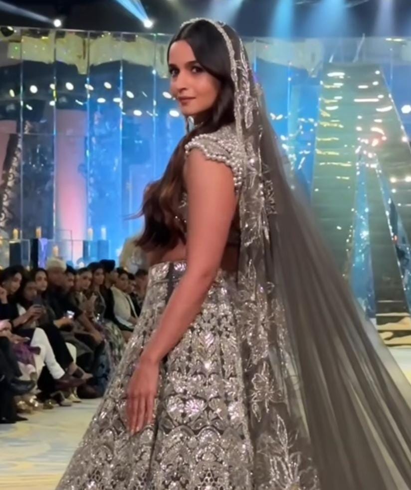 Manish Malhotra Bride Wears A Grey 3D Floral Embroidery Lehenga, Pairs It  With A Butterfly Bag