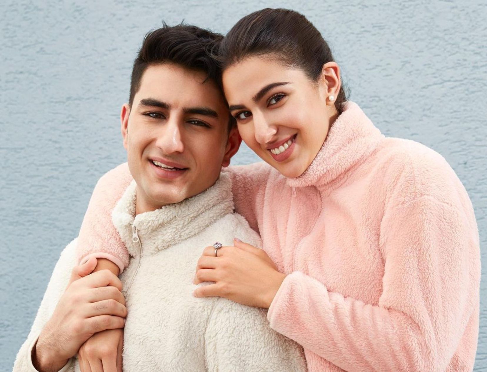 10 Raksha Bandhan Gift Hampers Your Sister Will Obsess Over