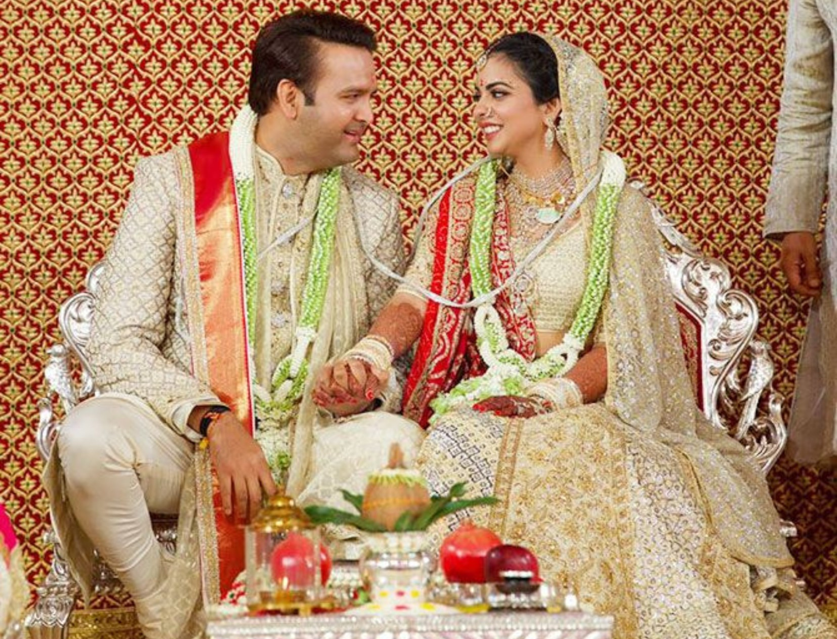 These Unseen Videos From Isha Ambani’s Wedding Are Pure Gold!