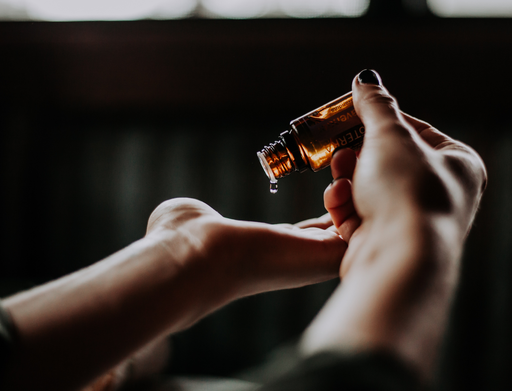 This Is Why Everyone&#8217;s Raving About Frankincense Oil