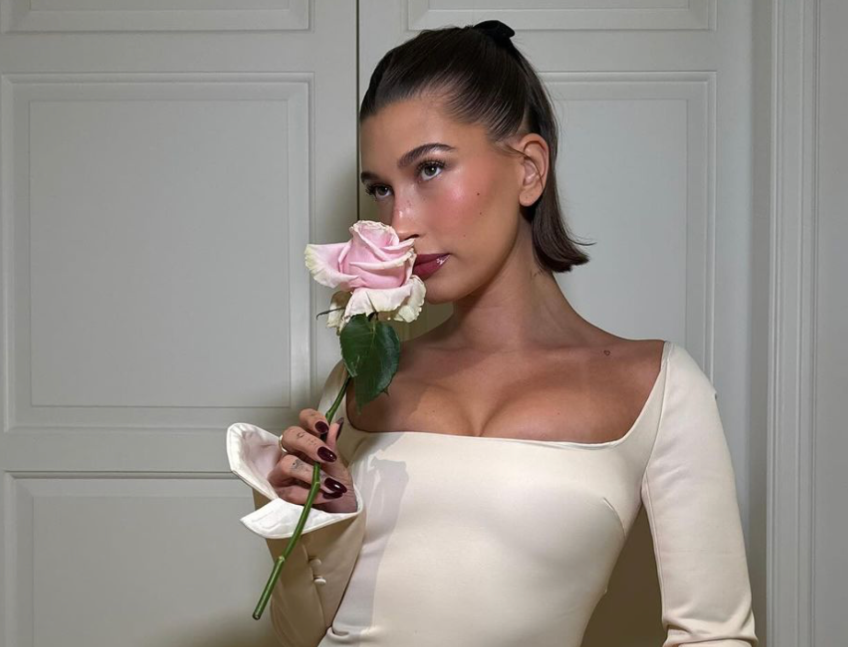 Steal Hailey Bieber&#8217;s Signature Scent With These Affordable Dupes